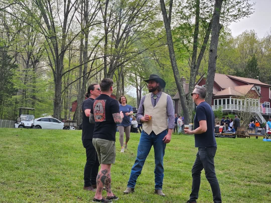 USBG Nashville members in conversation